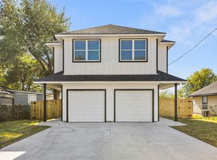 1105 E Main St, Brenham, TX 77833