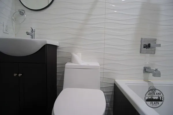 Rented by Lofts and Flats LLC | media 10