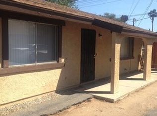16463 Smoketree St #B, Hesperia, CA 92345