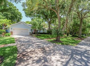 3890 1st Ln, Vero Beach, FL 32968