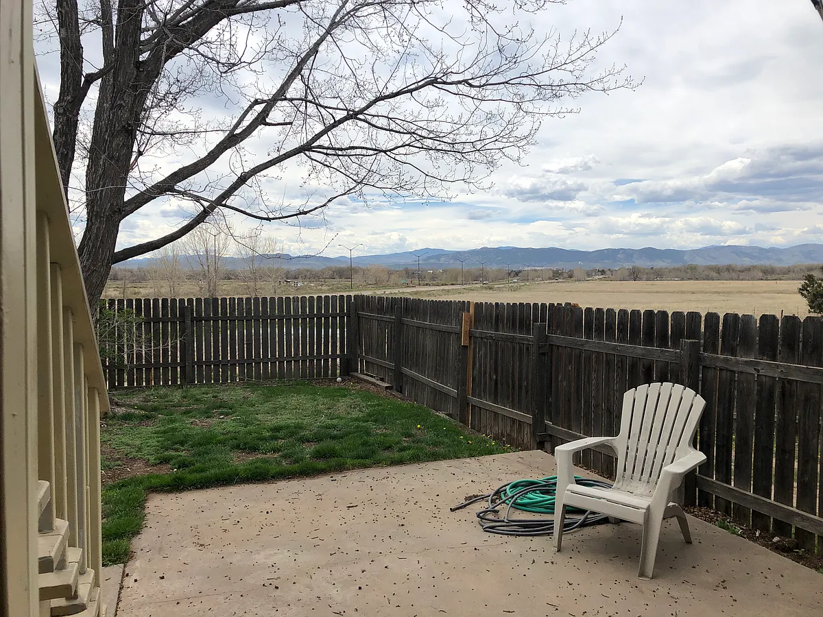 Building Photo - 1511 S Summit View Dr #UPPER LEVEL