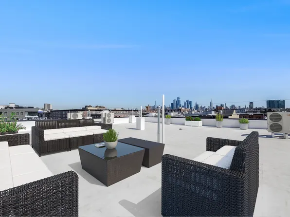 706 Madison Street image 15 of 29