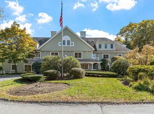 140 Lincoln Rd APT 117, Lincoln, MA 01773