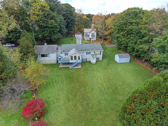 8519 Aerial Back Yard