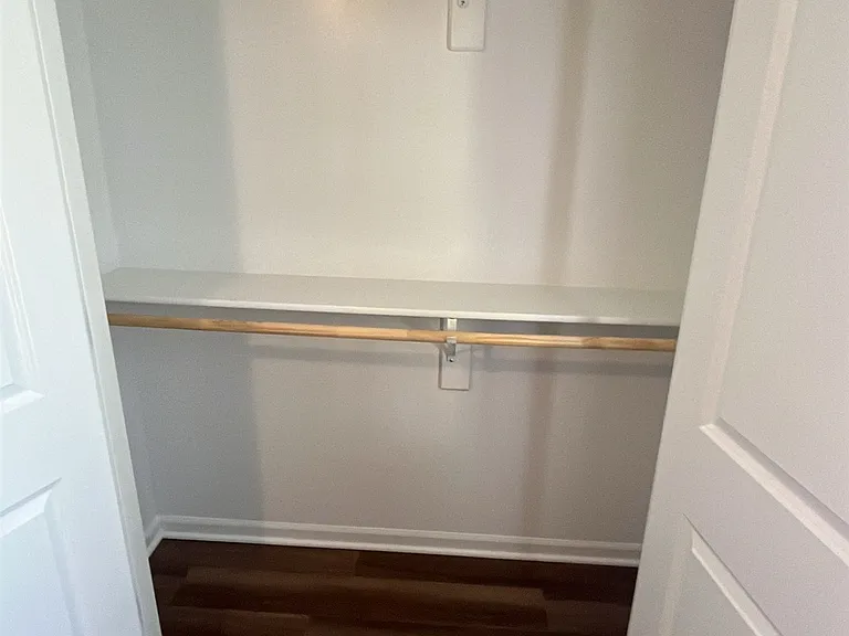 1094 Pebblecreek Dr #A — Photo 10