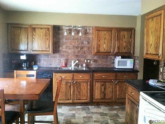 4th image of 2855 W County Road 200 N