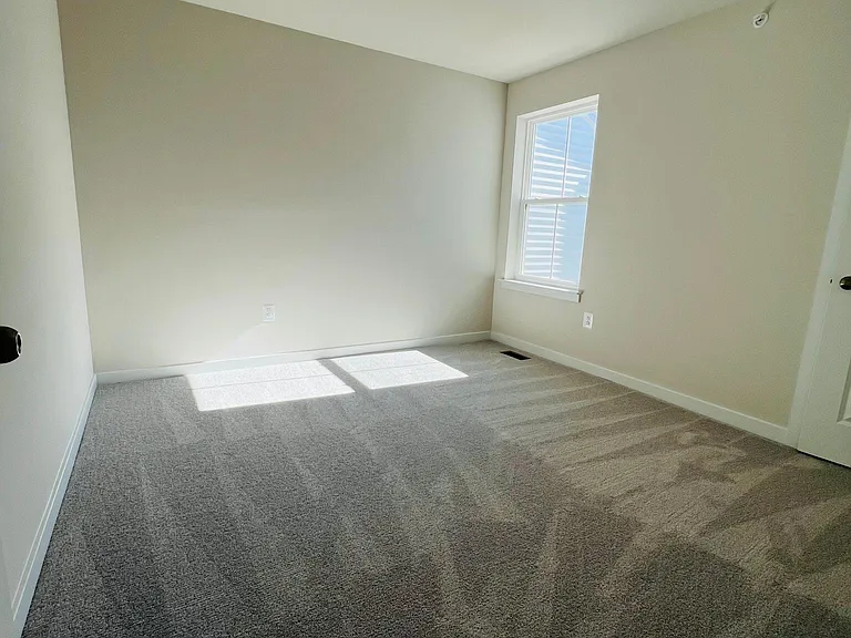 28 Shamrock Cir — Photo 17