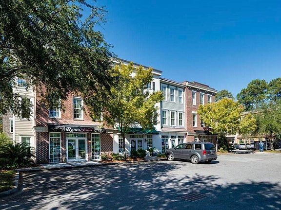 4th image of 700 S Shelmore Blvd #100/200