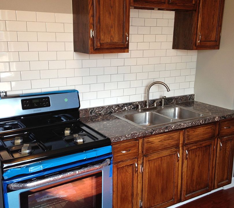 1st image of 3120 N Washtenaw Ave #2