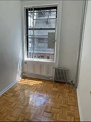 Rented by M.Grossman R.E. Management