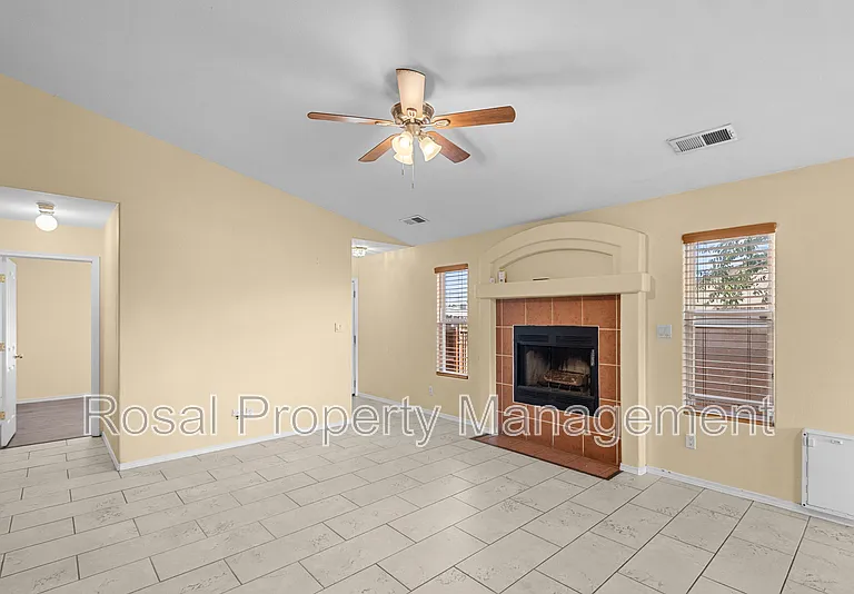 2305 Maiden Grass Rd NW — Photo 4