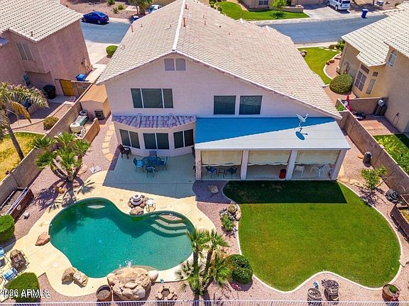 4th image of 442 N CORDOBA Place