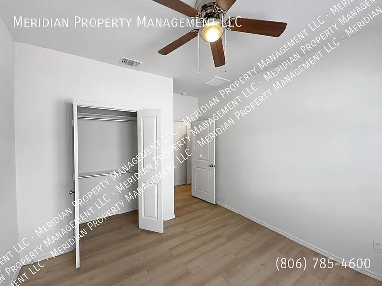 5506 Itasca St #B — Photo 24