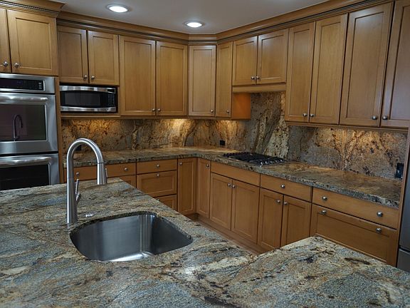 5th image of 1260 E Federal Heights Dr
