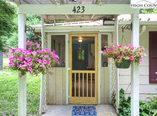 423 Dark Hollow Rd, Elk Park, NC 28622