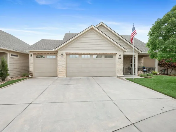 3810 N Solano Cir, Wichita, KS 67205