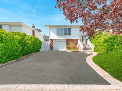 495 Windmill Avenue, West Babylon, NY, 11704