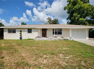 18346 Ostego Dr, Fort Myers, FL 33967
