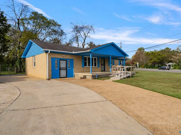 2400 Stringfield Rd NW, Huntsville, AL 35810