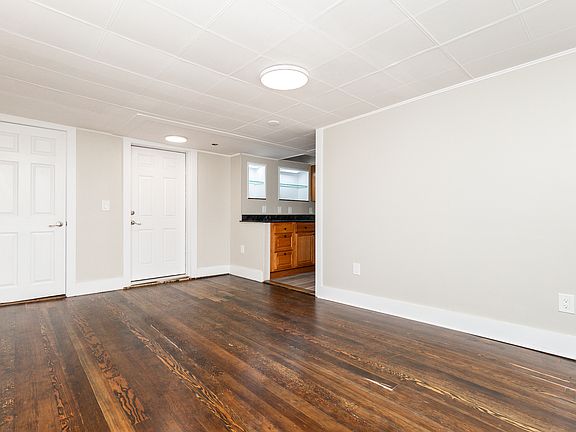 Looking to Kitchen (from LR to Dining Area & Kitchen)