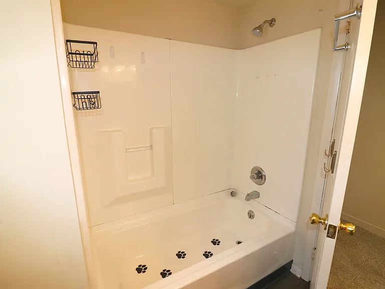 320 Creamery Rd — Photo 16
