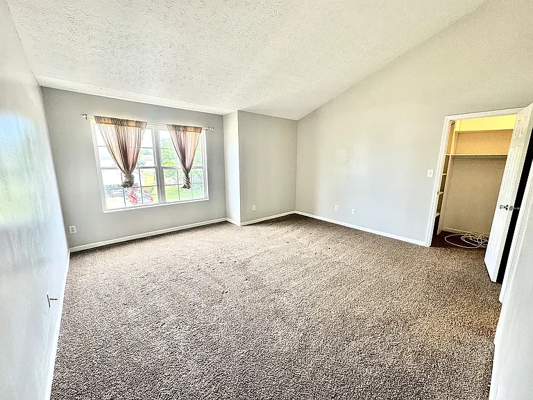 6328 Wellington Pl — Photo 7