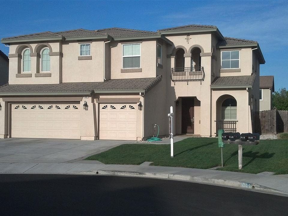1st image of 633 Dickinson Ct
