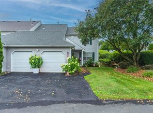 2 Helene Cir, Highland Mills, NY 10930