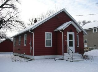 226 Linden Ave S, Fargo, ND 58103