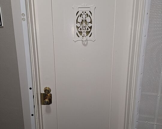 5th image of 635 Elm Ave APT 6