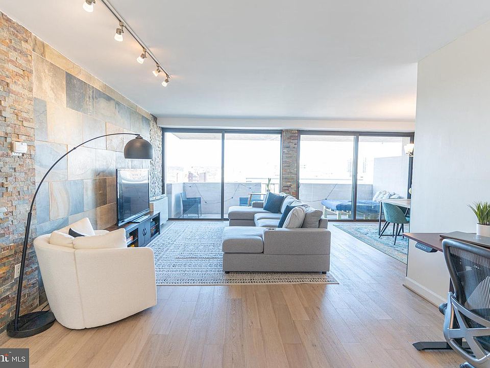 1st image of 4141 N Henderson Rd APT 1116