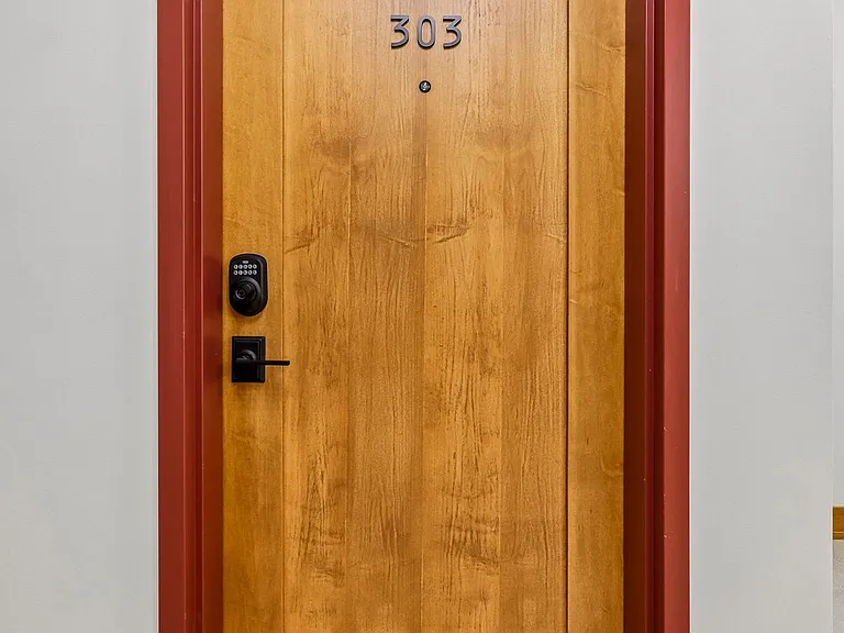 Ward House — Photo 33