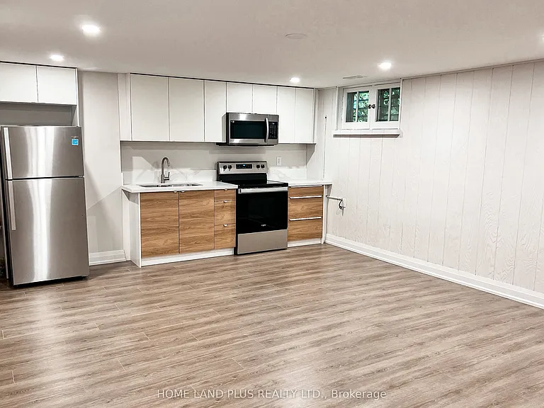 210 McKee Ave #BASEMENT — Photo 5