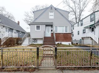 49 Hickory Rd, Port Washington, NY 11050