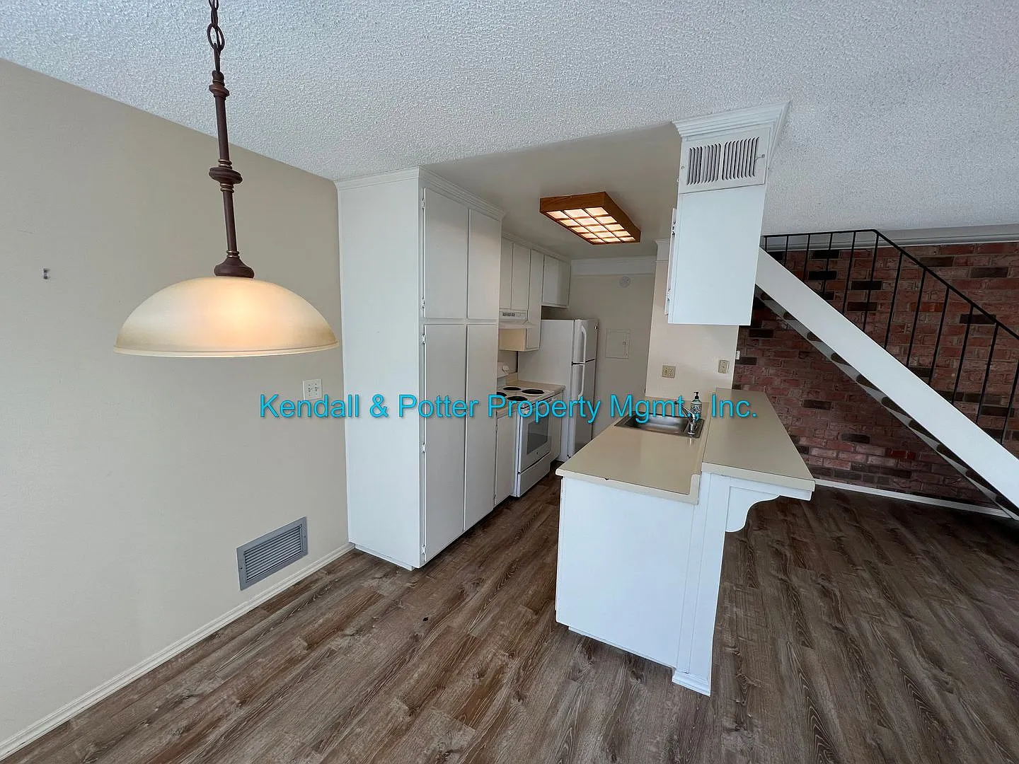 Capitola Shores 2 Bed/1 Bath Condo — Photo 3