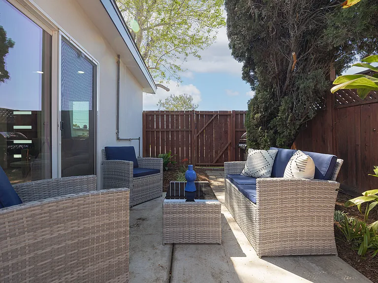 5019 Ensign St — Photo 28