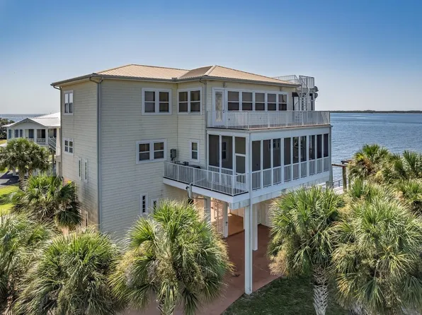64 Blue Heron Way, Panacea, FL 32346