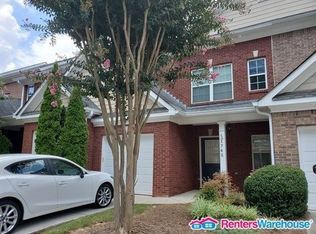 1745 Oakbrook Ln NW, Kennesaw, GA 30152