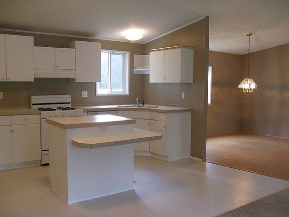 2nd image of 4065 Pine Meadows Dr