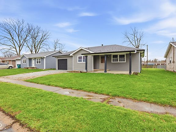 2nd image of 1409 Geri Dr