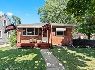 20708 Powers Ave, Dearborn Heights, MI 48125