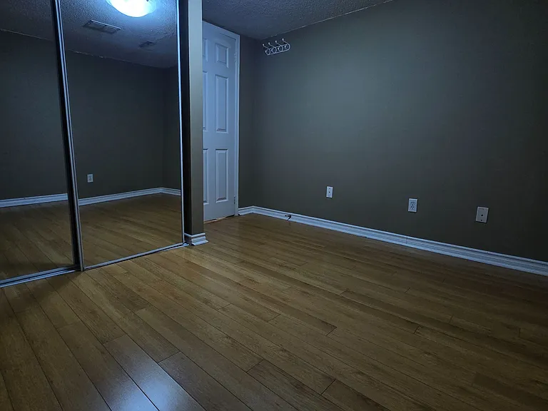 25 Chandler Dr #LOWER — Photo 11