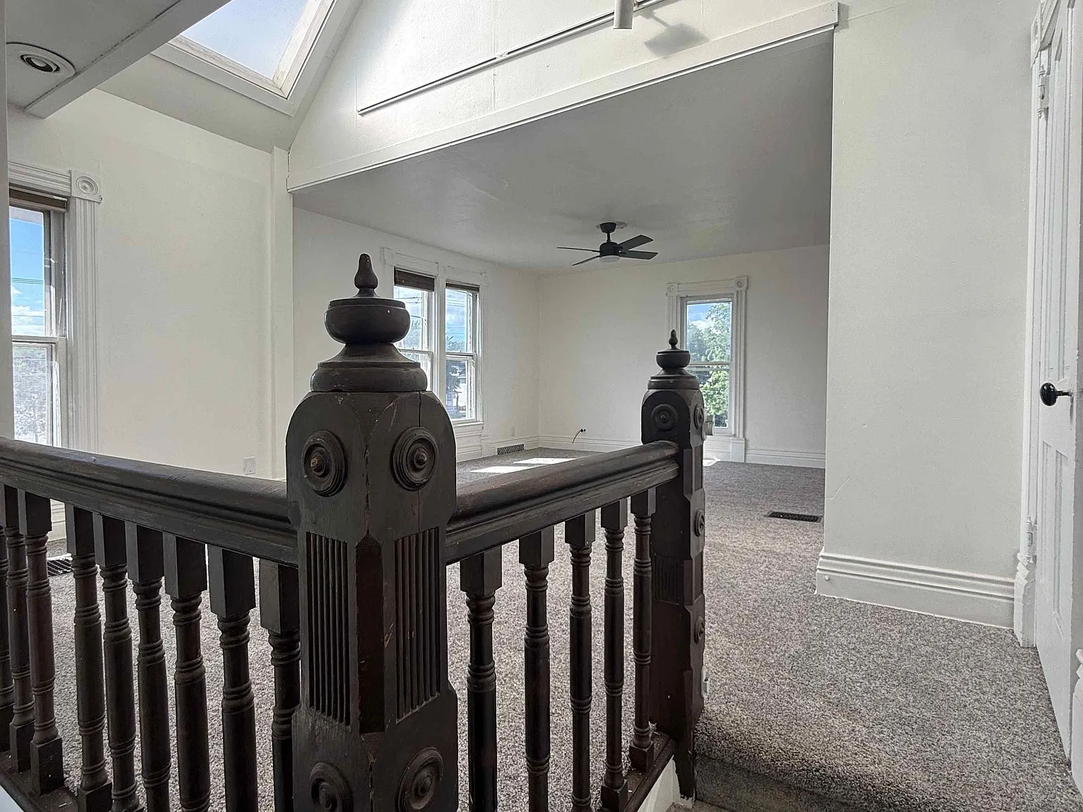1 bed, 1.0 bath, 1000 sqft, $1,050 — Photo 3