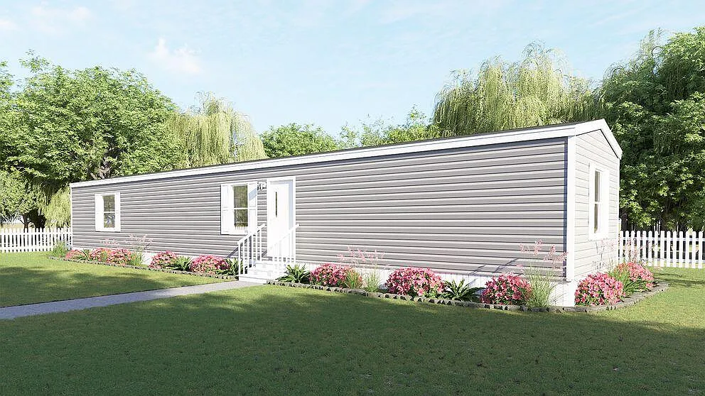 3 bed, 2.0 bath, 900 sqft, $1,175 — Photo 3