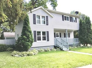 625 W South St, Stoughton, WI 53589