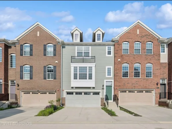 85 Marcel Ln, Schaumburg, IL 60194