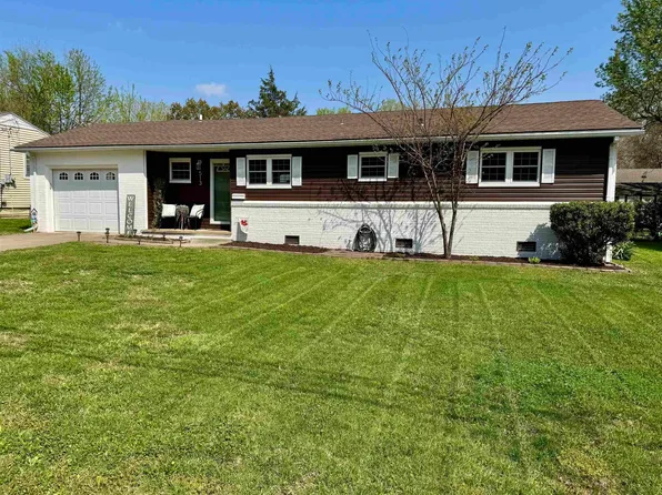 513 Whitnell Ave, Murray, KY 42071