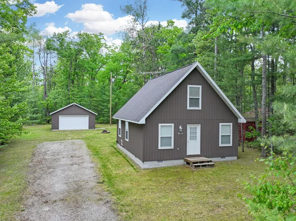 8078 Old State Hwy, Johannesburg, MI 49751
