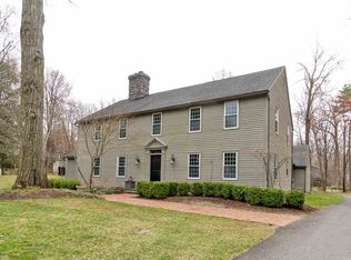 5 Ruxton Rd, Delmar, NY 12054