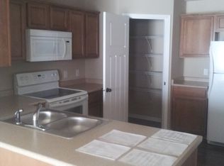 1042 Cobalt Dr, West Des Moines, IA 50266